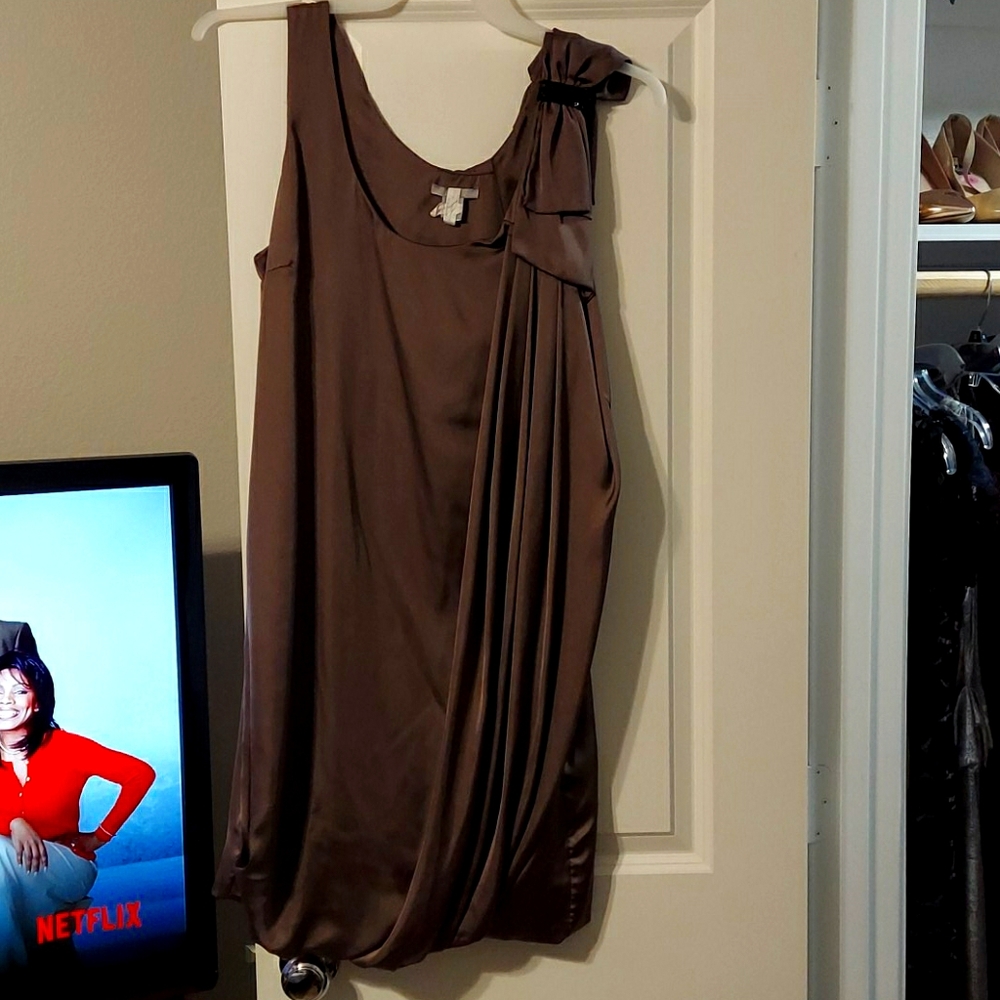 No sleeve bubble dress